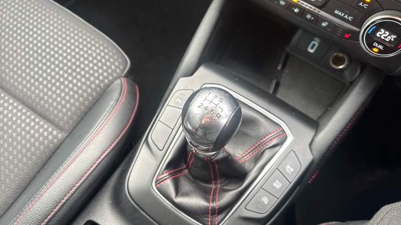 Ford Focus 1.0 EcoBoost Hybrid mHEV 125 ST-Line X Edition 5dr Petrol Hatchback